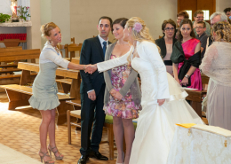 Scambio-pace-tra-sposa-e-testimone