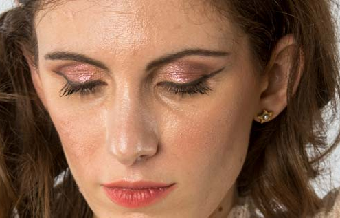 Sposa in inverno trucco con toni classici