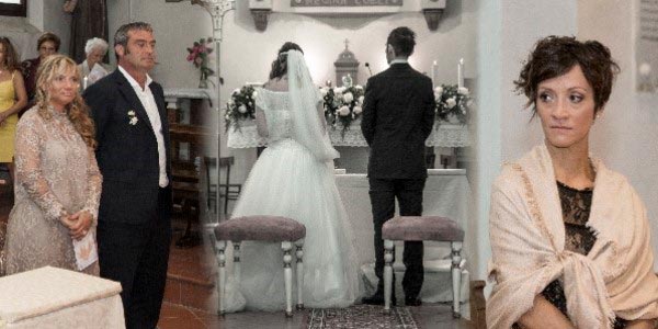 Francesca e Giorgio di spalle con i testimoni
