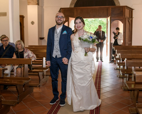 Giorgia-e-Gabriele-ingresso-in-Chiesa