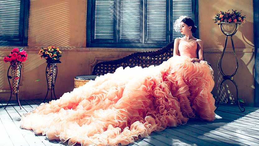 Abito sposa rosa stravagante