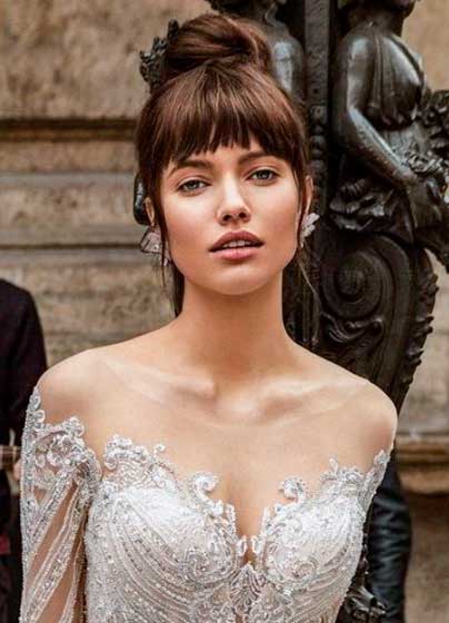 Sposa con tipica forma di viso a cuore