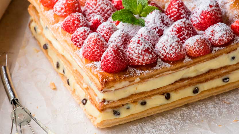 Torta mille foglie con fragole