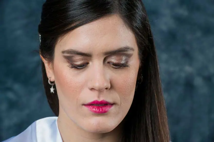 Trucco sposa sera con occhi tono dorato