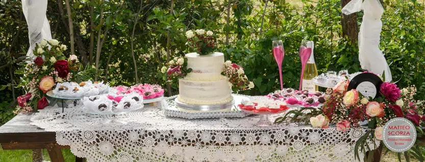 Decorazioni-matrimonio-per-taglio-torta