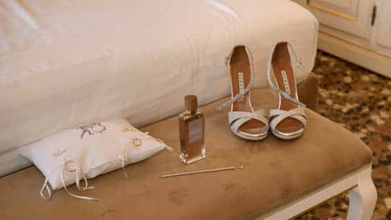 Fornitori matrimonio gioielli scarpe