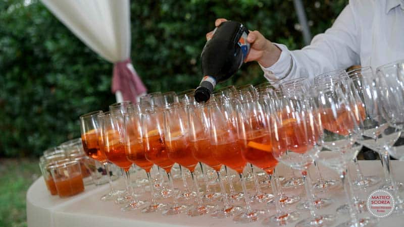 Carica altro DETTAGLI ALLEGATO Fotografo matrimonio Siena aperitivi