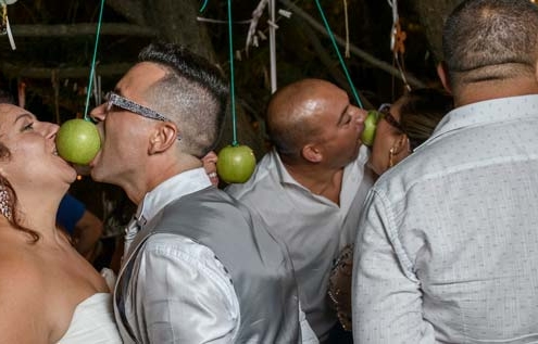 Giochi matrimonio con le mele