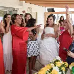 Bagno Giada Ravenna sposa ride con amiche